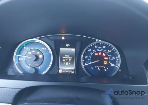 2015 Toyota Camry Hybrid Le z USA, uszkodzony, nr VIN 4T1BD1FK6FU175068